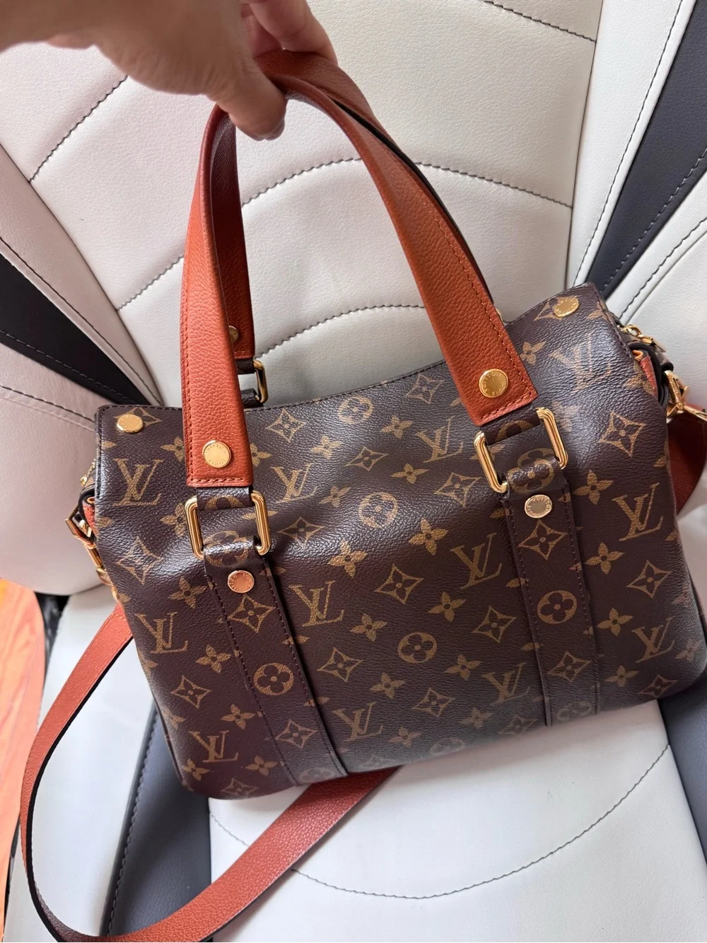 Louis Vuitton Monogram manhattan Canvas Messenger Bag with Brown Leather Trim